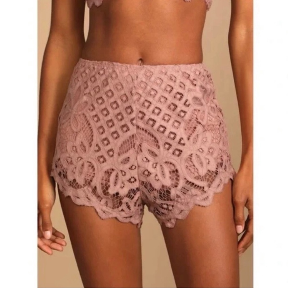 Free People Adella Lace Shorts Size L NWT